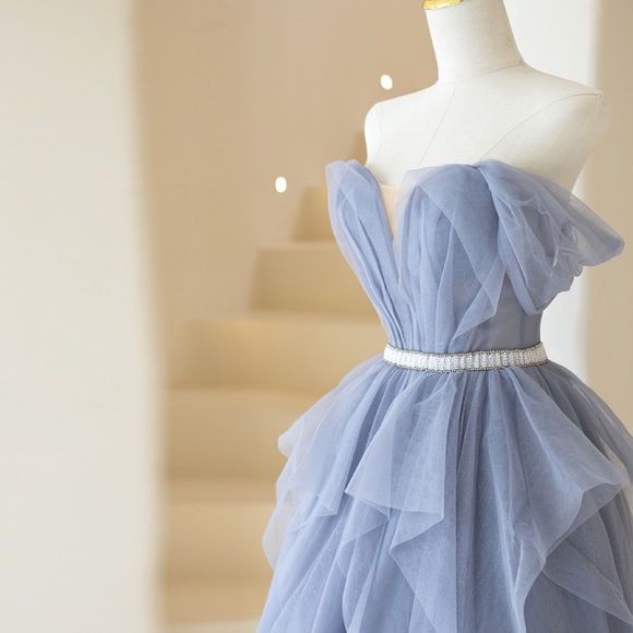 Prom Dress - Picture 2 of 16